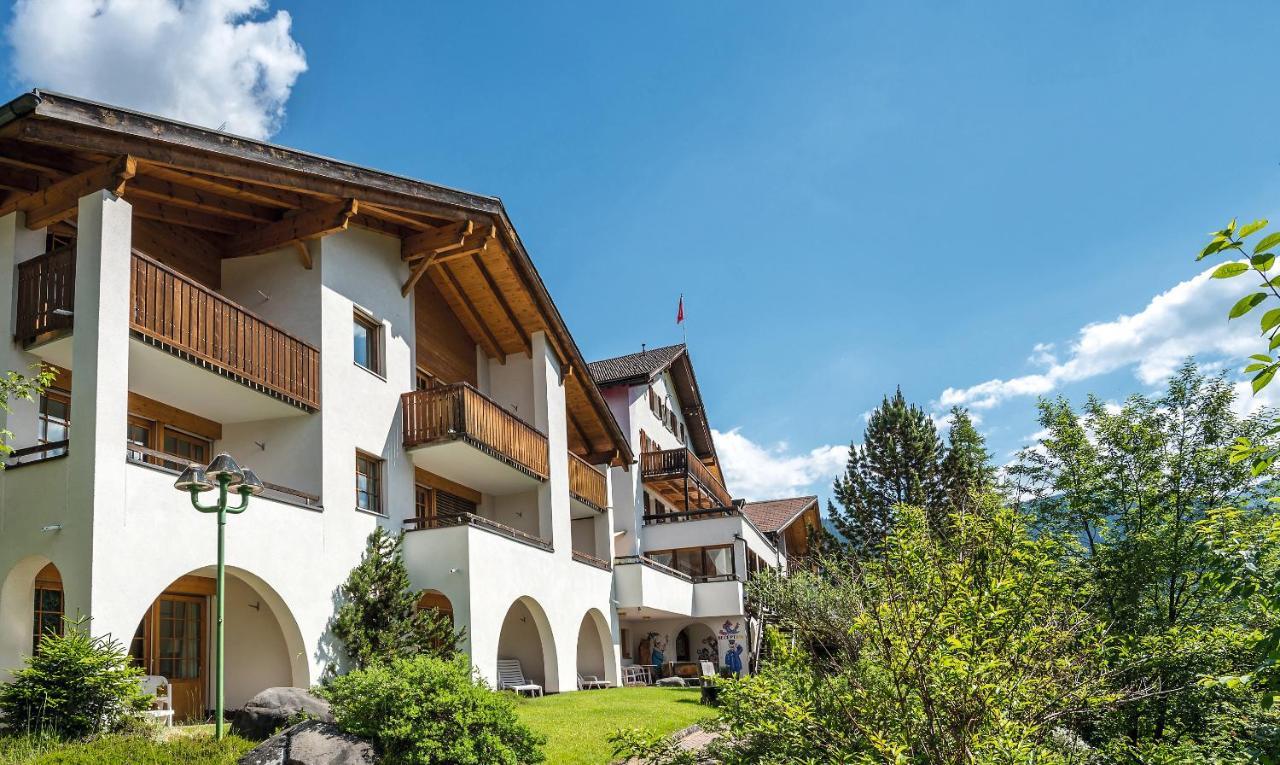 Aparthotel Muchetta Wiesen Kültér fotó