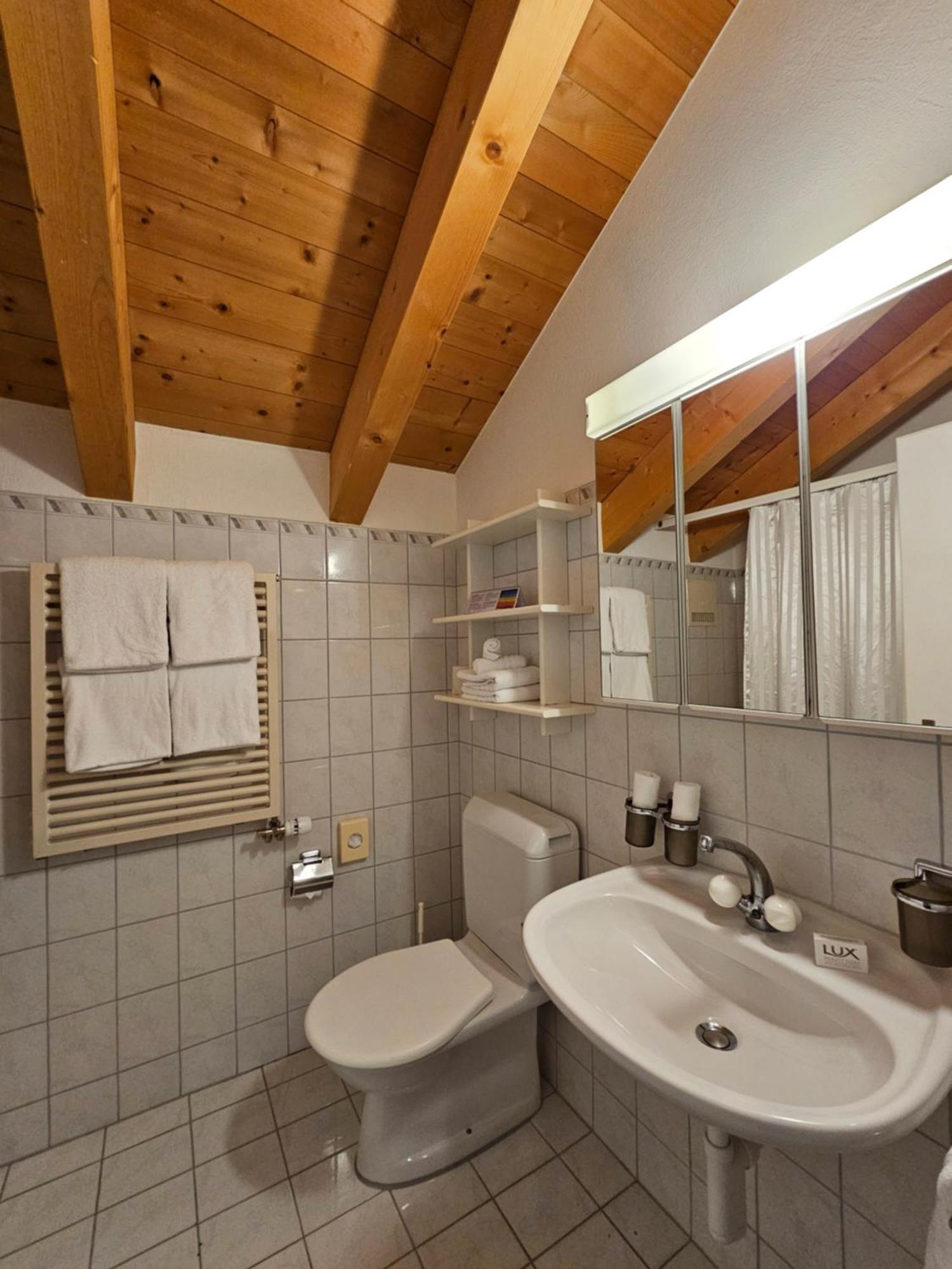 Aparthotel Muchetta Wiesen Kültér fotó